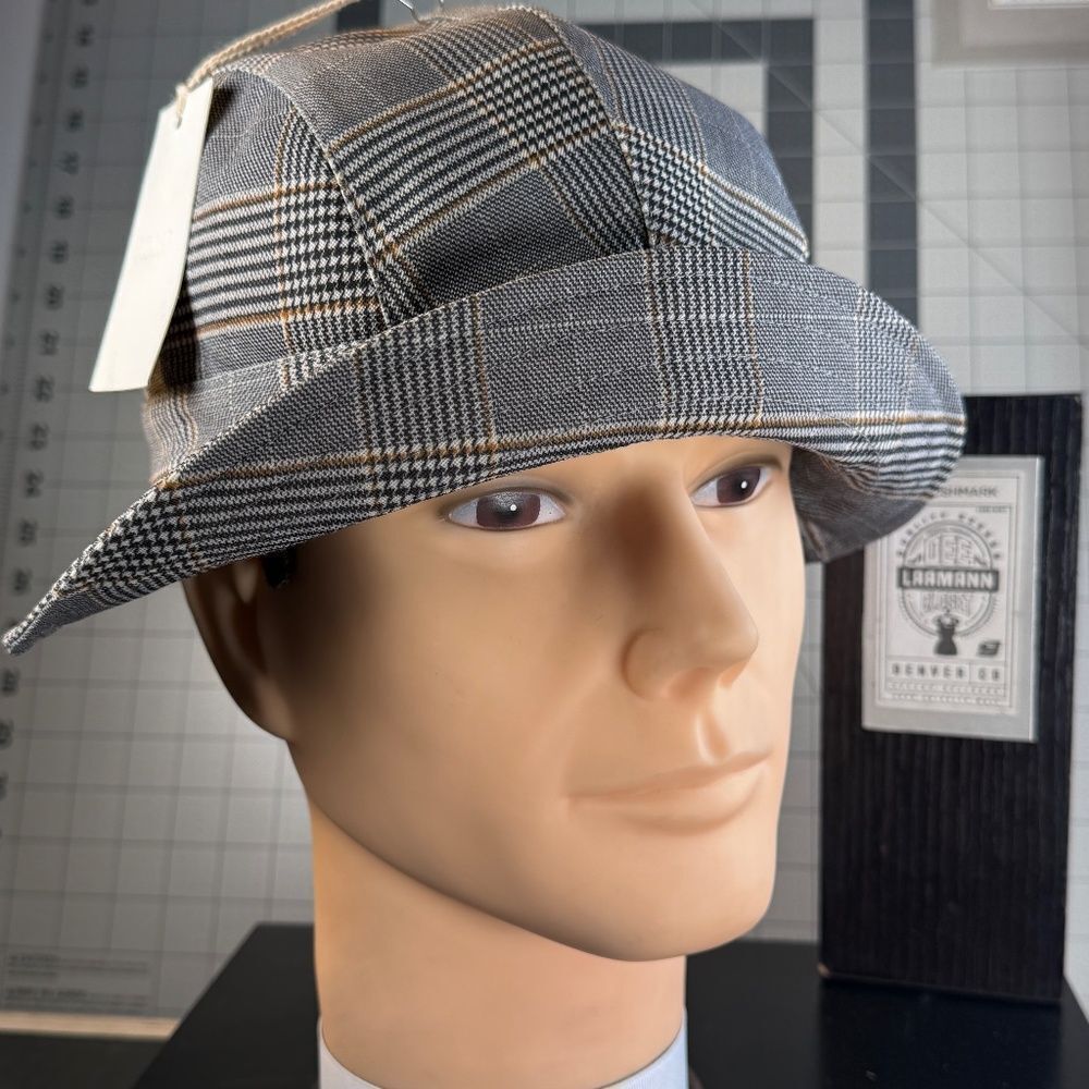 ACCSA®  |  BUCKET HAT  |  REVERSIBLE  |  ONE SIZE  |  NWT  |